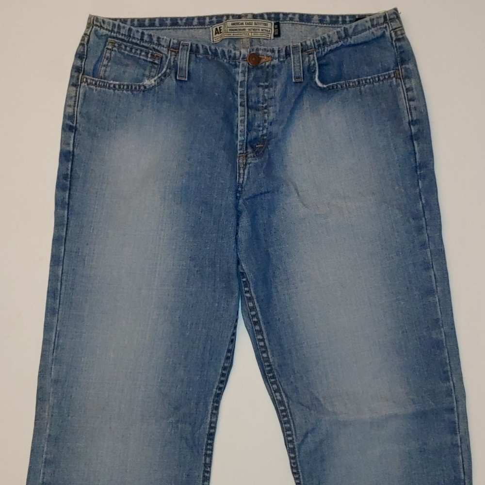 American Eagle Med Wash Jeans